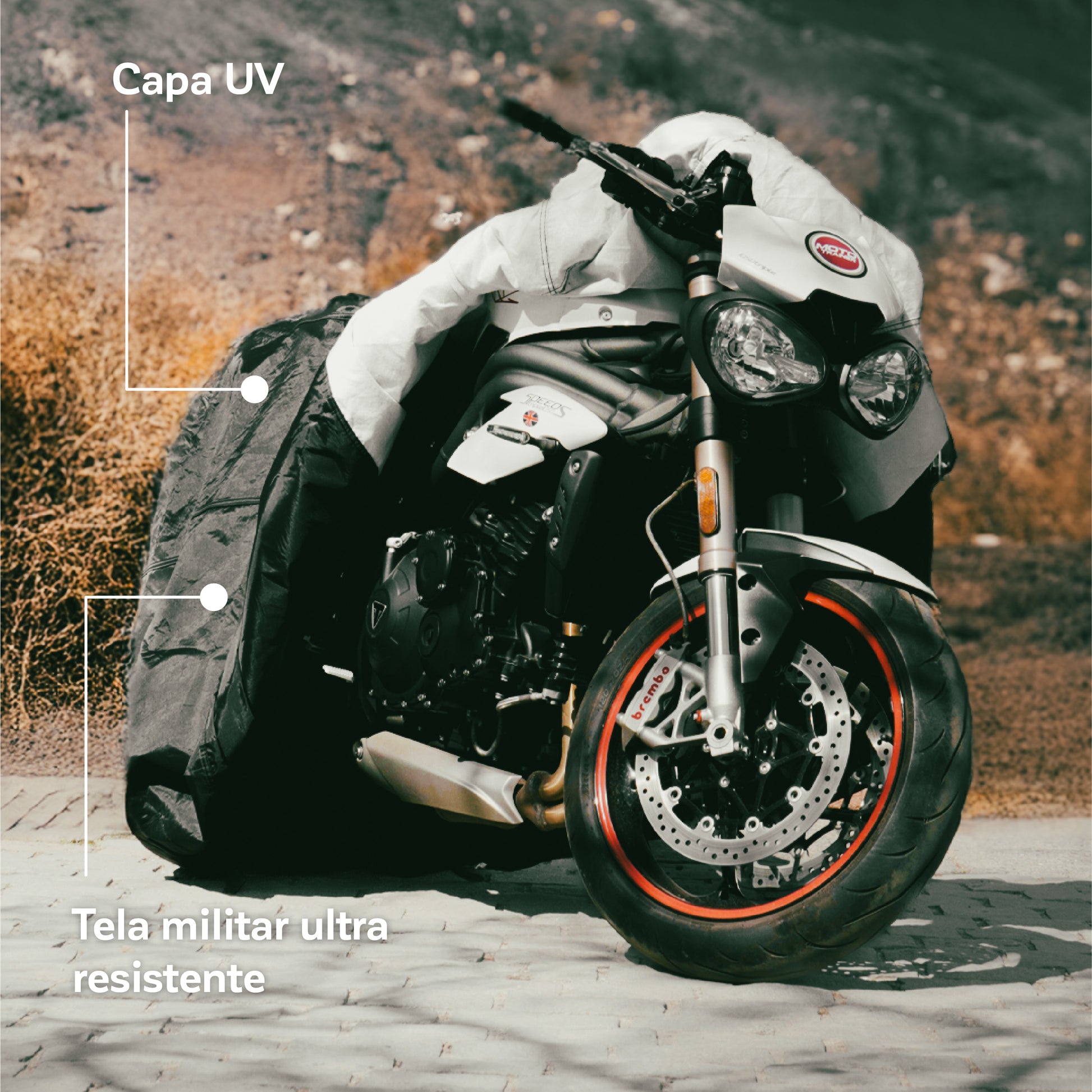 Funda para Moto Impermeable - Deluxe en uso
